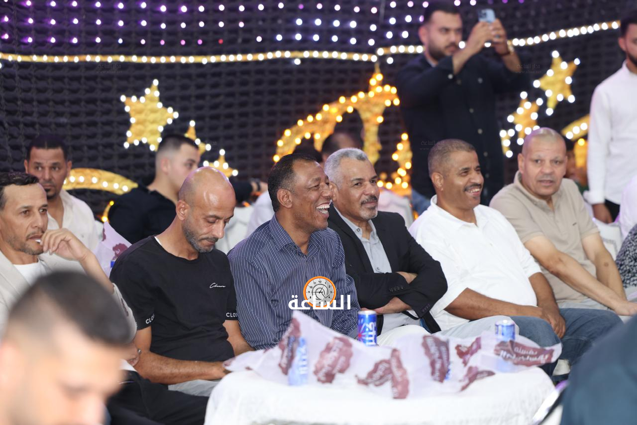 Madar Al-Saa Images 0.15752735786520833