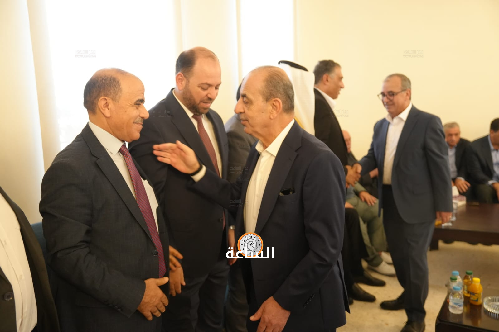 Madar Al-Saa Images 0.13596119740823787