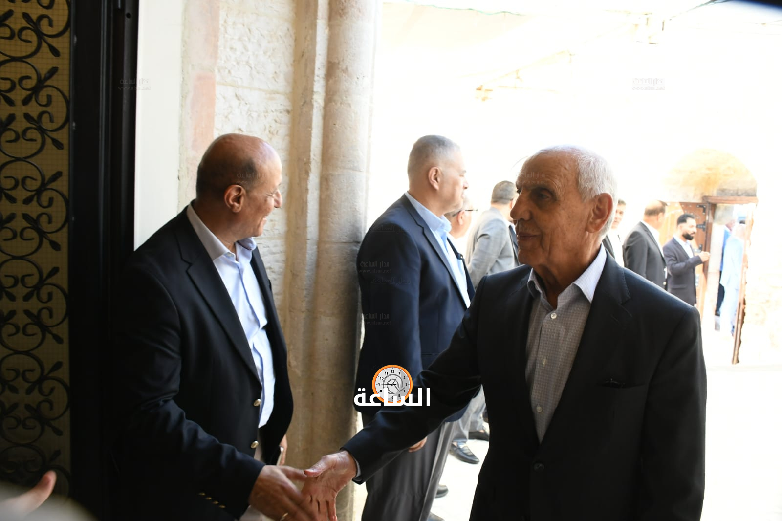 Madar Al-Saa Images 0.3778047201685528