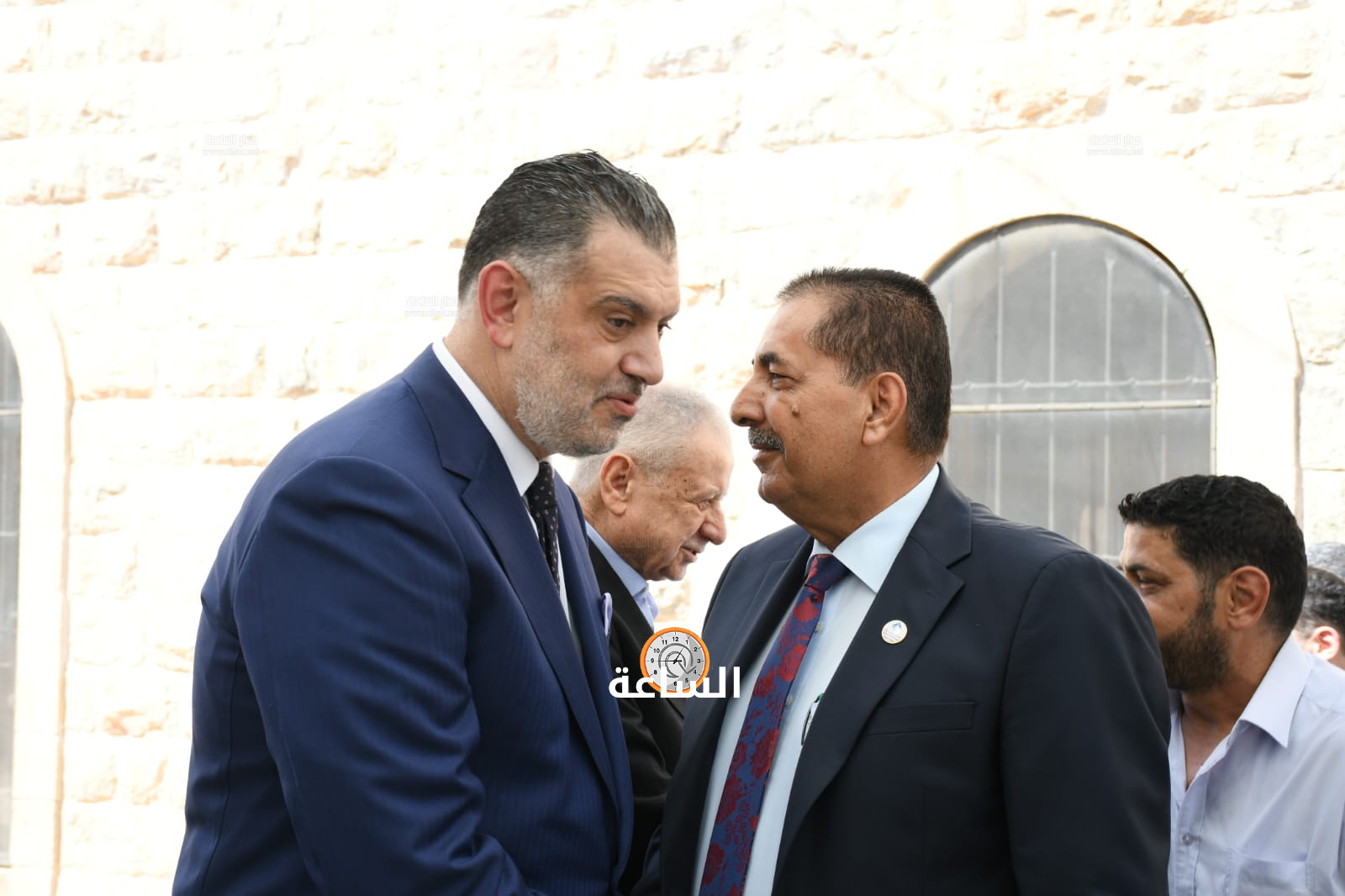 Madar Al-Saa Images 0.9468179384897984