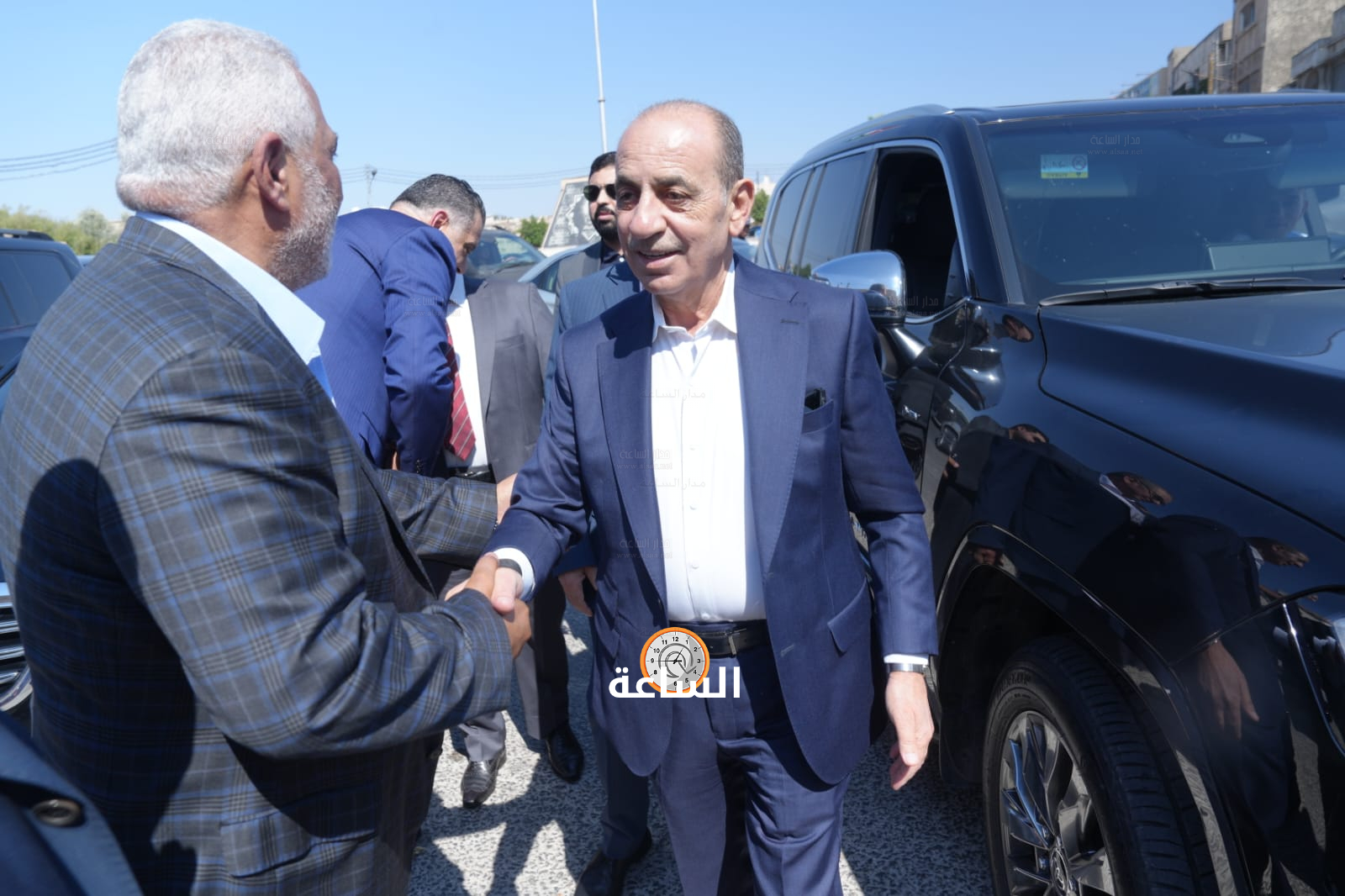 Madar Al-Saa Images 0.8108479363784972