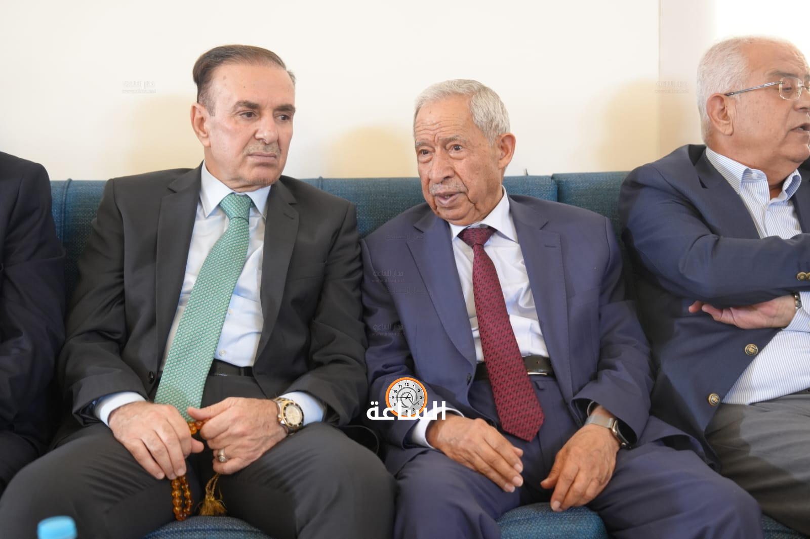 Madar Al-Saa Images 0.7948403401965504
