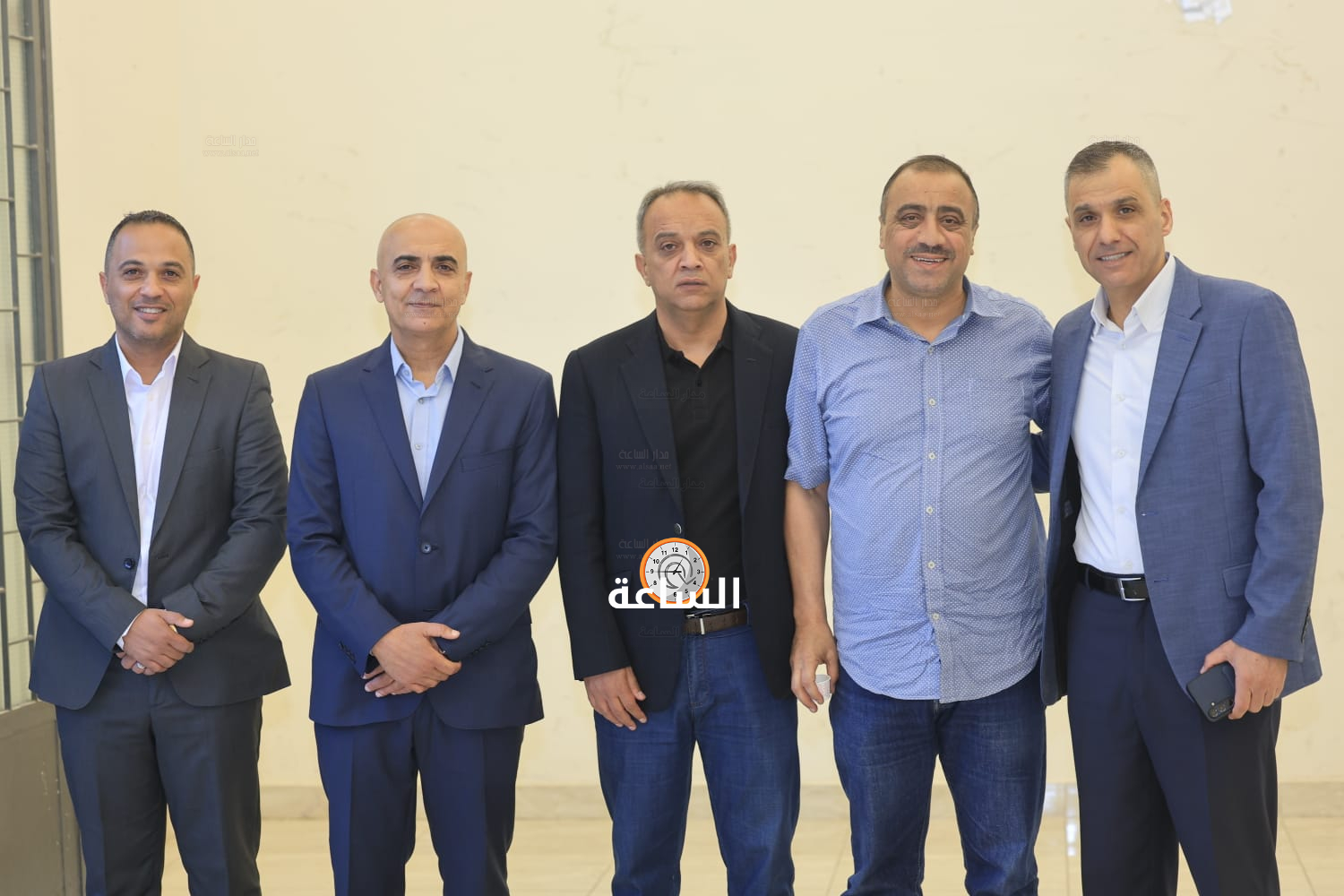 Madar Al-Saa Images 0.6144937523810321