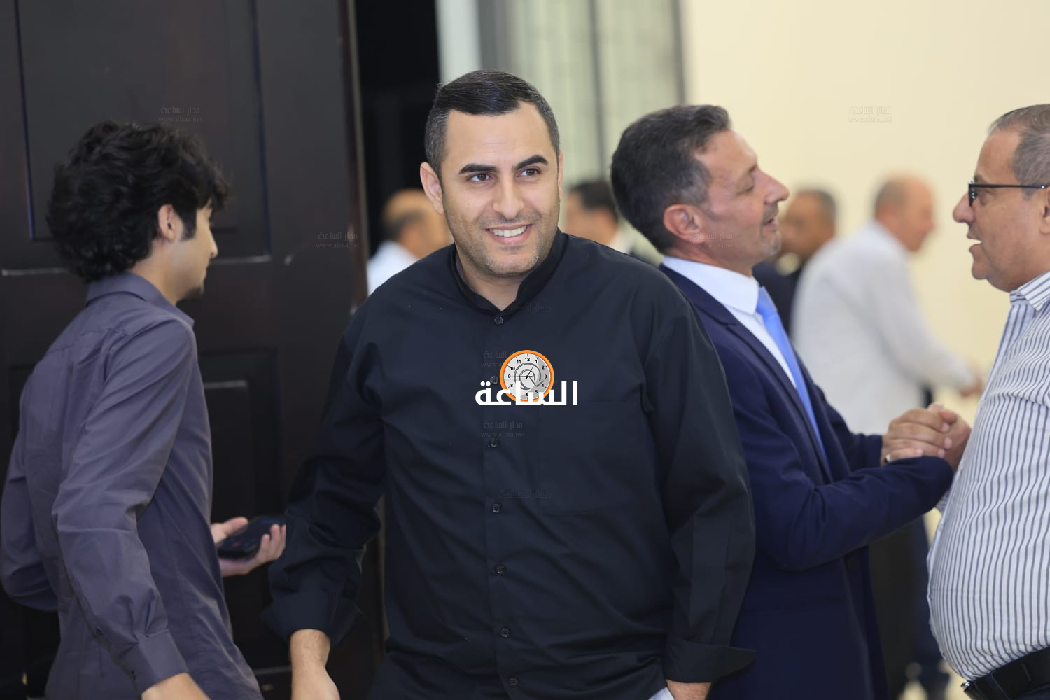 Madar Al-Saa Images 0.03851748845387759