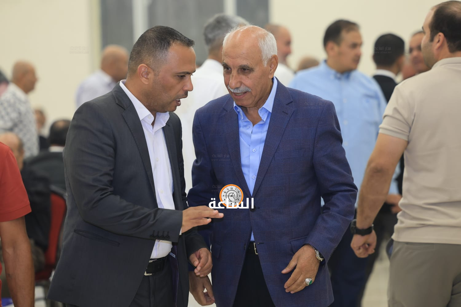 Madar Al-Saa Images 0.7857153121999143