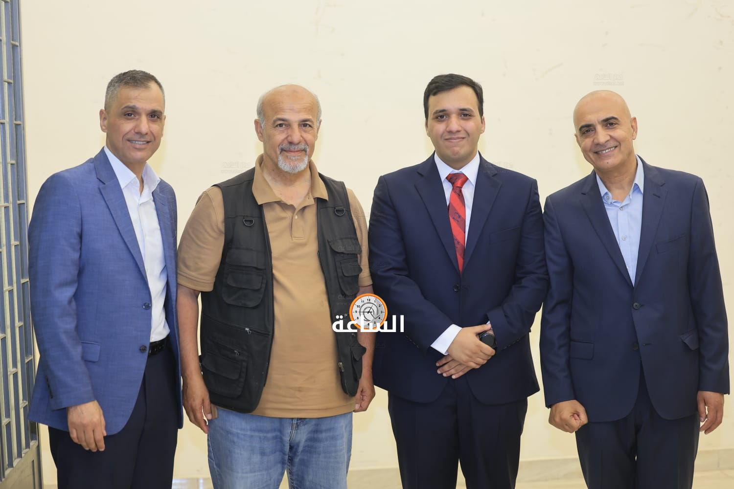 Madar Al-Saa Images 0.9460641165402184