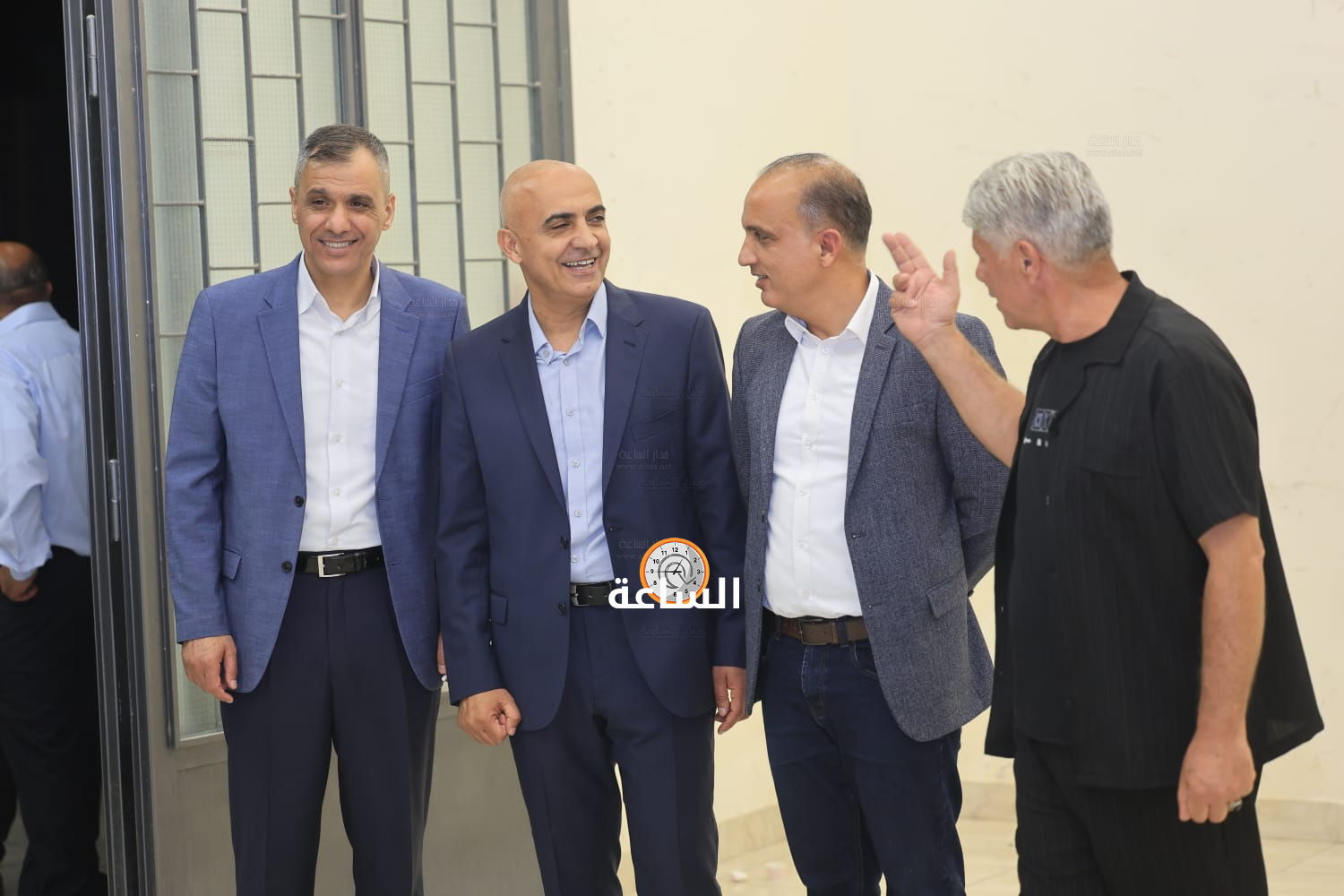 Madar Al-Saa Images 0.6131590447209442