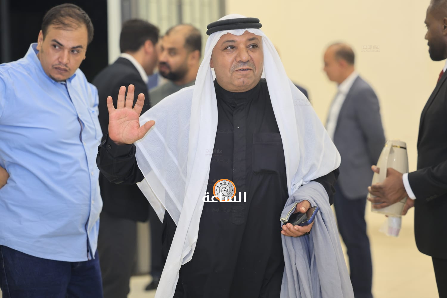Madar Al-Saa Images 0.24488700045280487