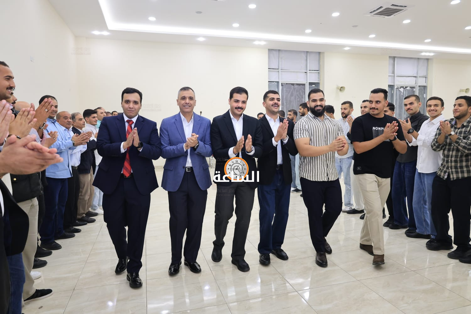 Madar Al-Saa Images 0.6972719234929722