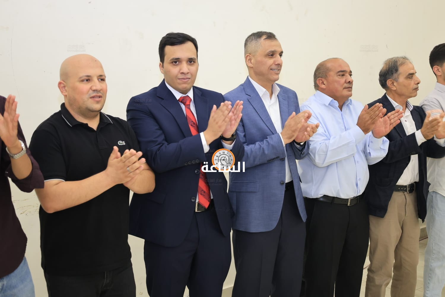 Madar Al-Saa Images 0.9767744509182875