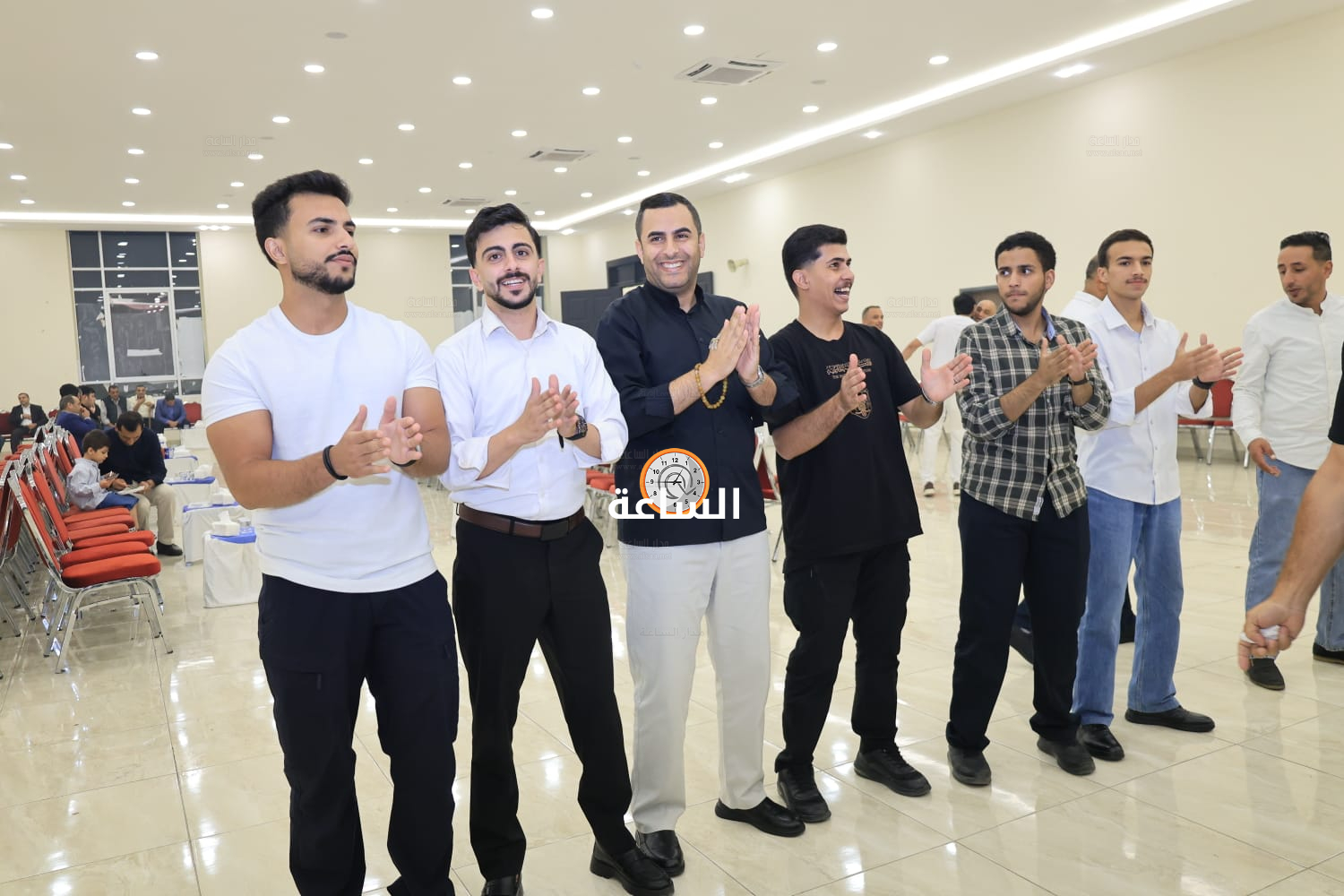 Madar Al-Saa Images 0.048442527316332806