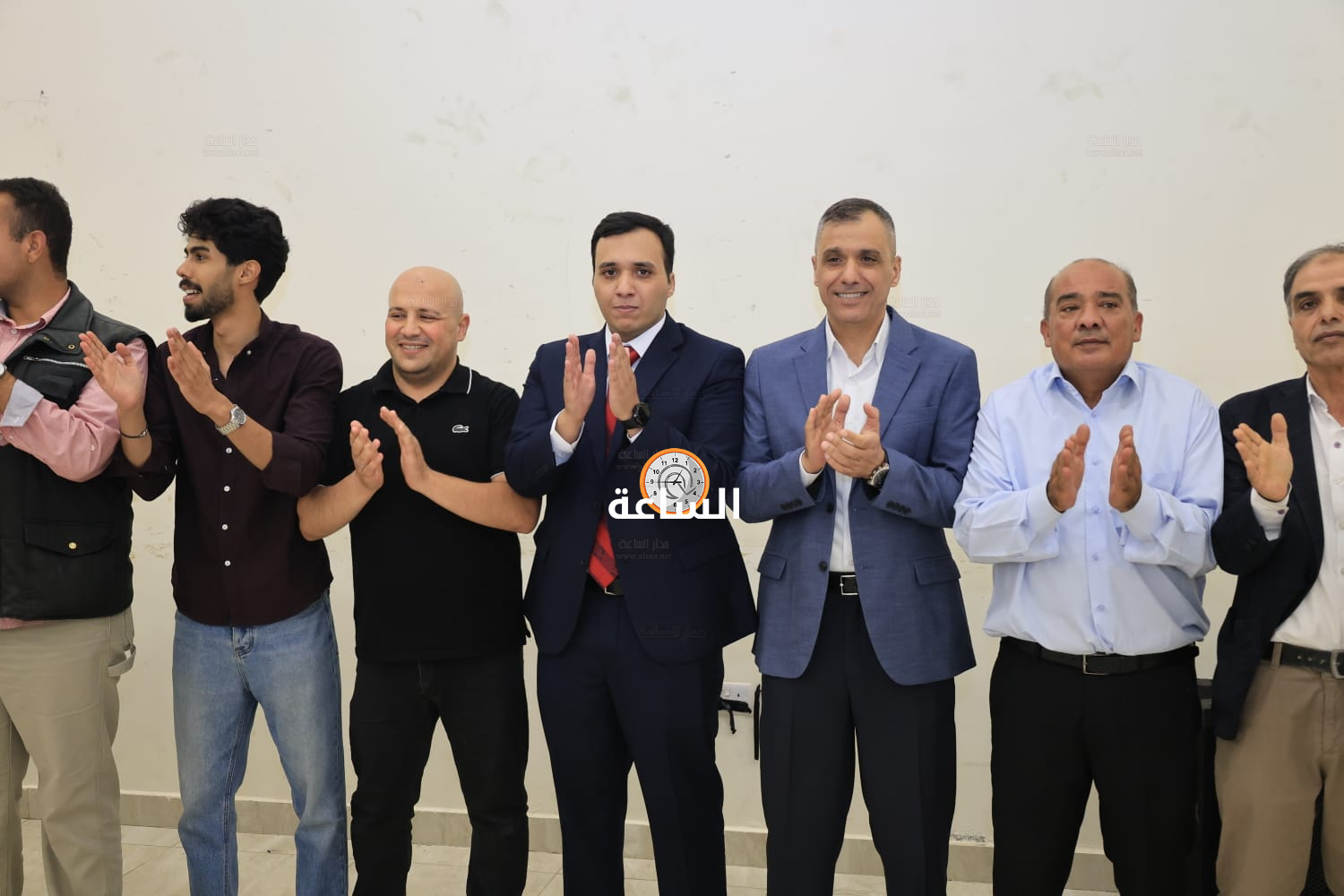 Madar Al-Saa Images 0.3976859161585933