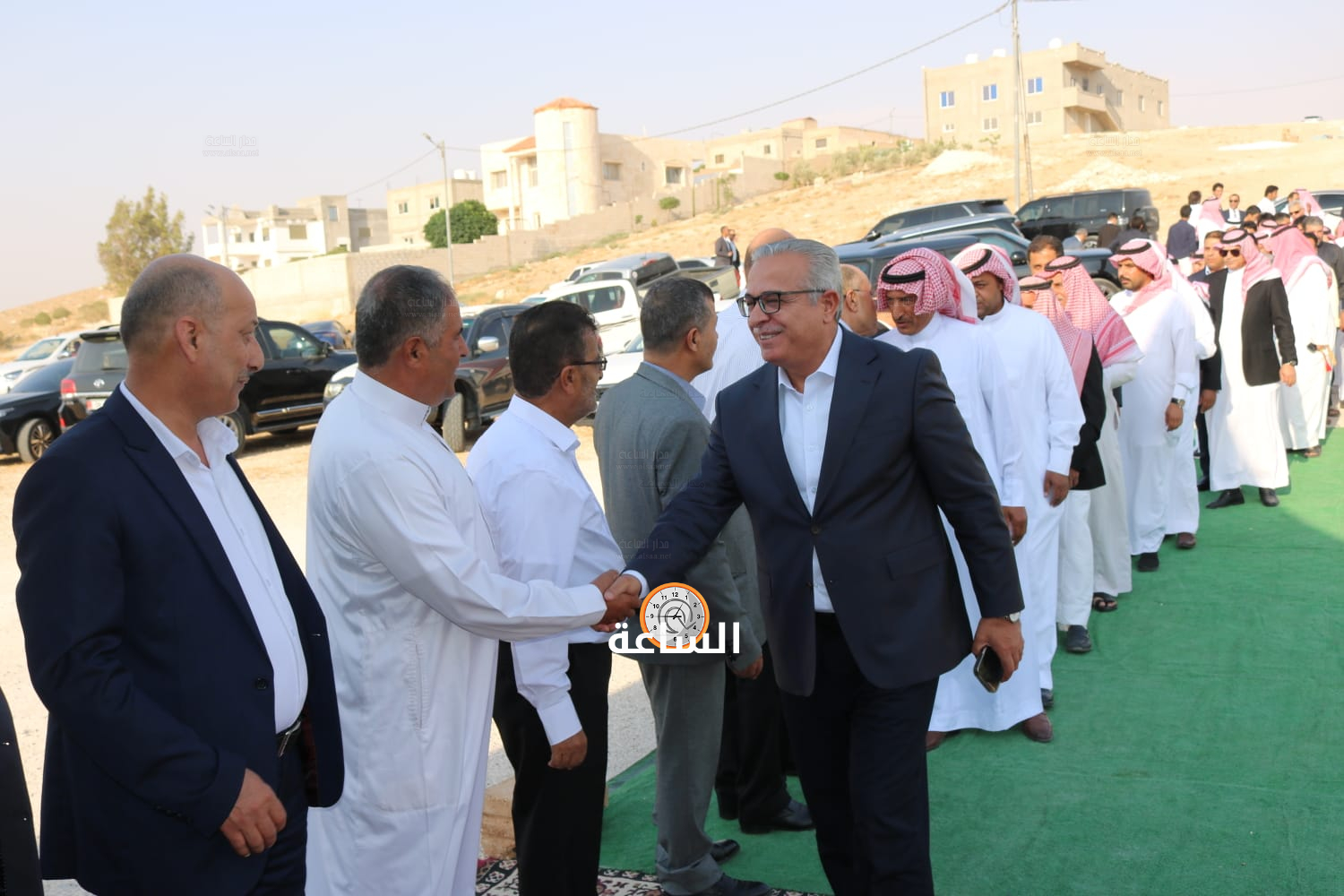 Madar Al-Saa Images 0.17455890066719482