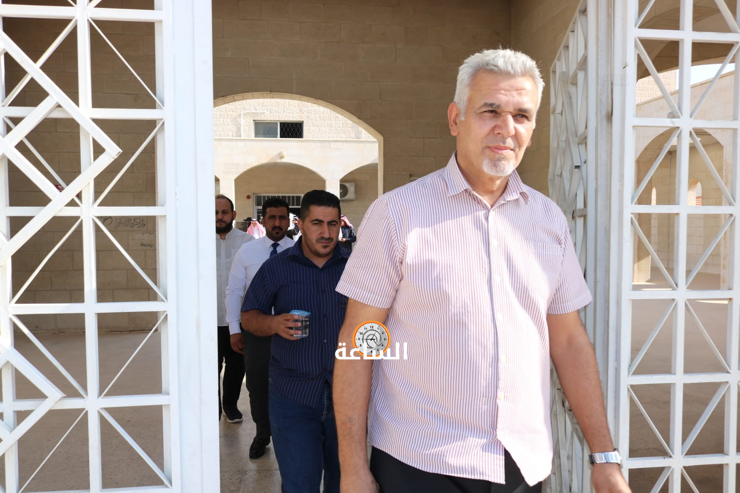 Madar Al-Saa Images 0.7437575699341432