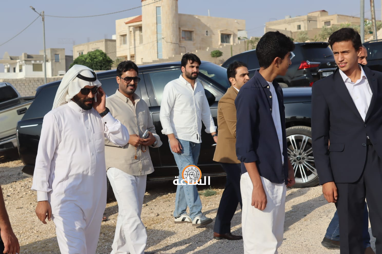 Madar Al-Saa Images 0.8584873673904109