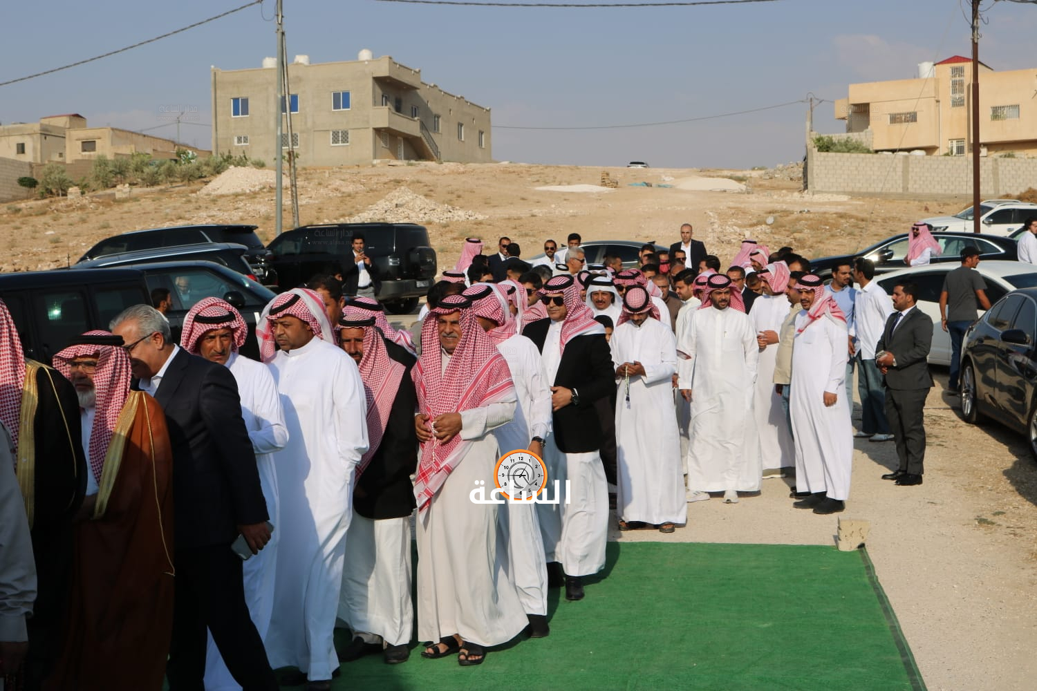 Madar Al-Saa Images 0.4064202667437766