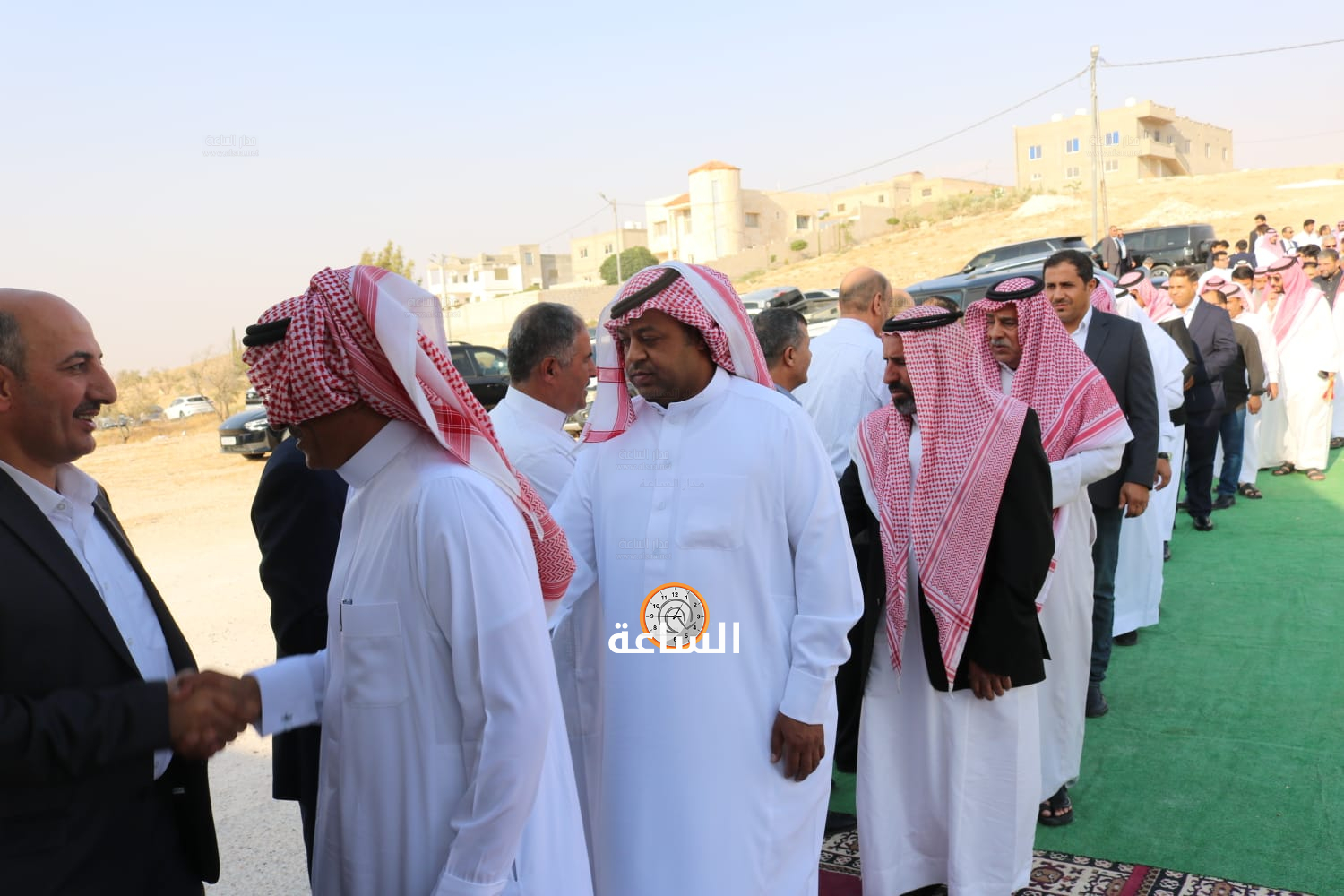Madar Al-Saa Images 0.9739109531841377