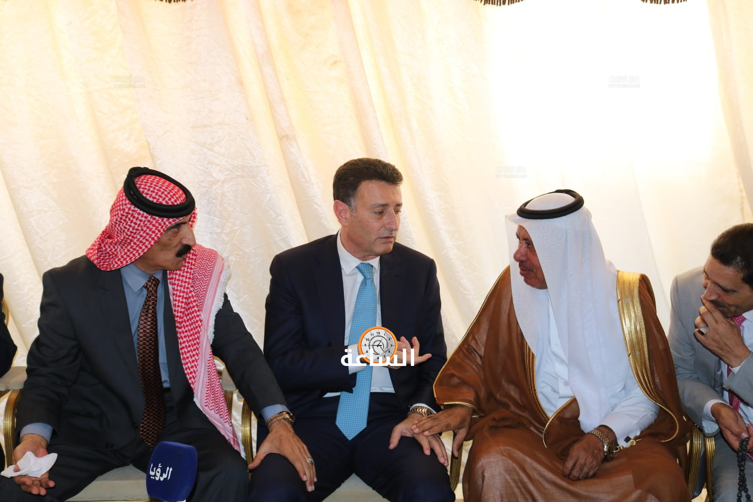 Madar Al-Saa Images 0.2746248787551039