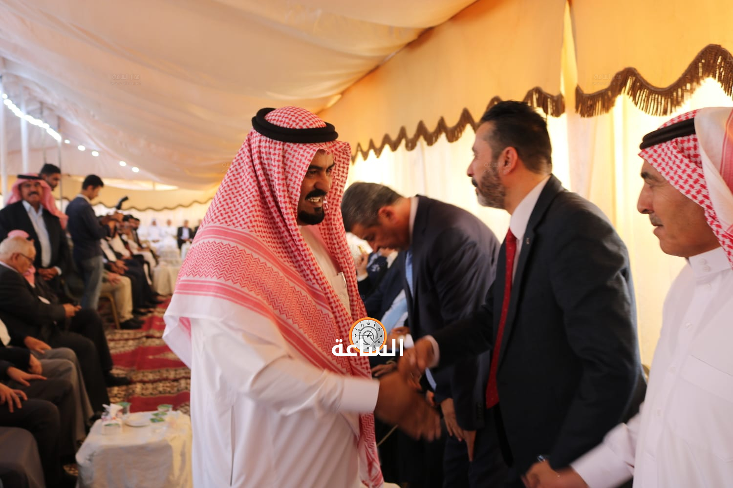 Madar Al-Saa Images 0.9828294505445573