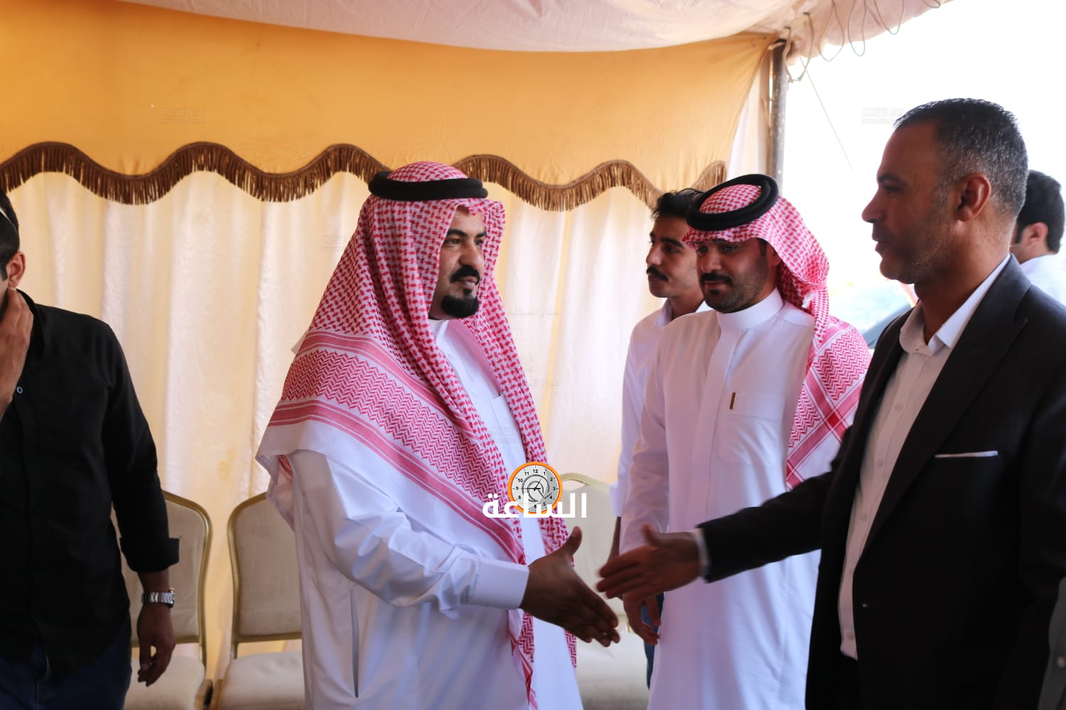 Madar Al-Saa Images 0.9138020089712336