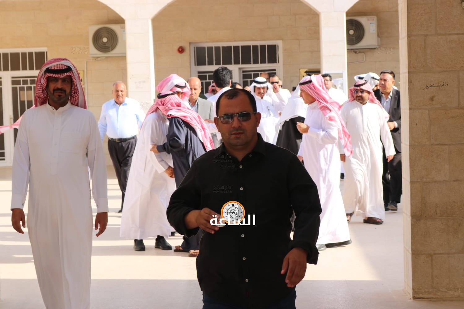 Madar Al-Saa Images 0.3514660431013251