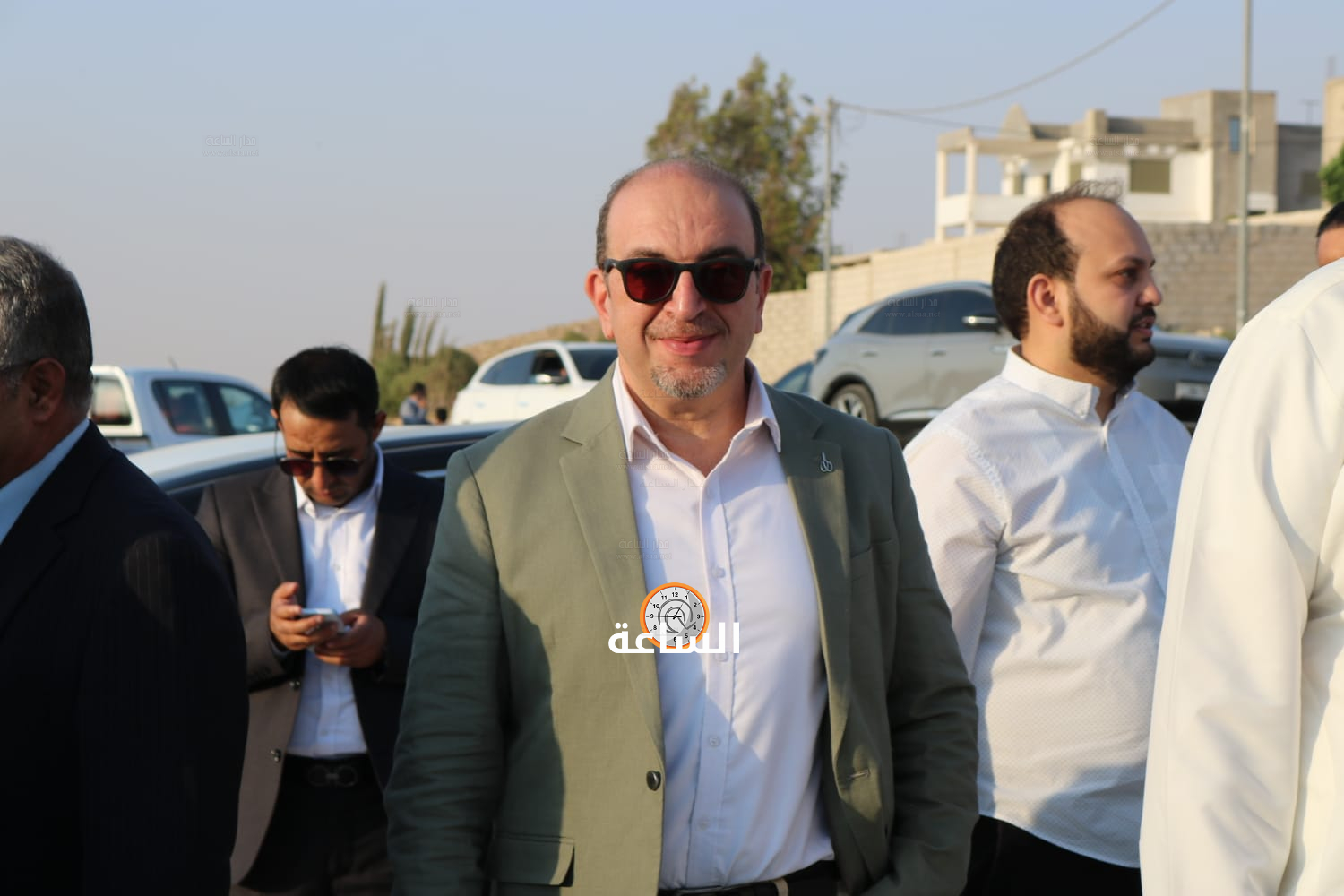 Madar Al-Saa Images 0.9199853311852783