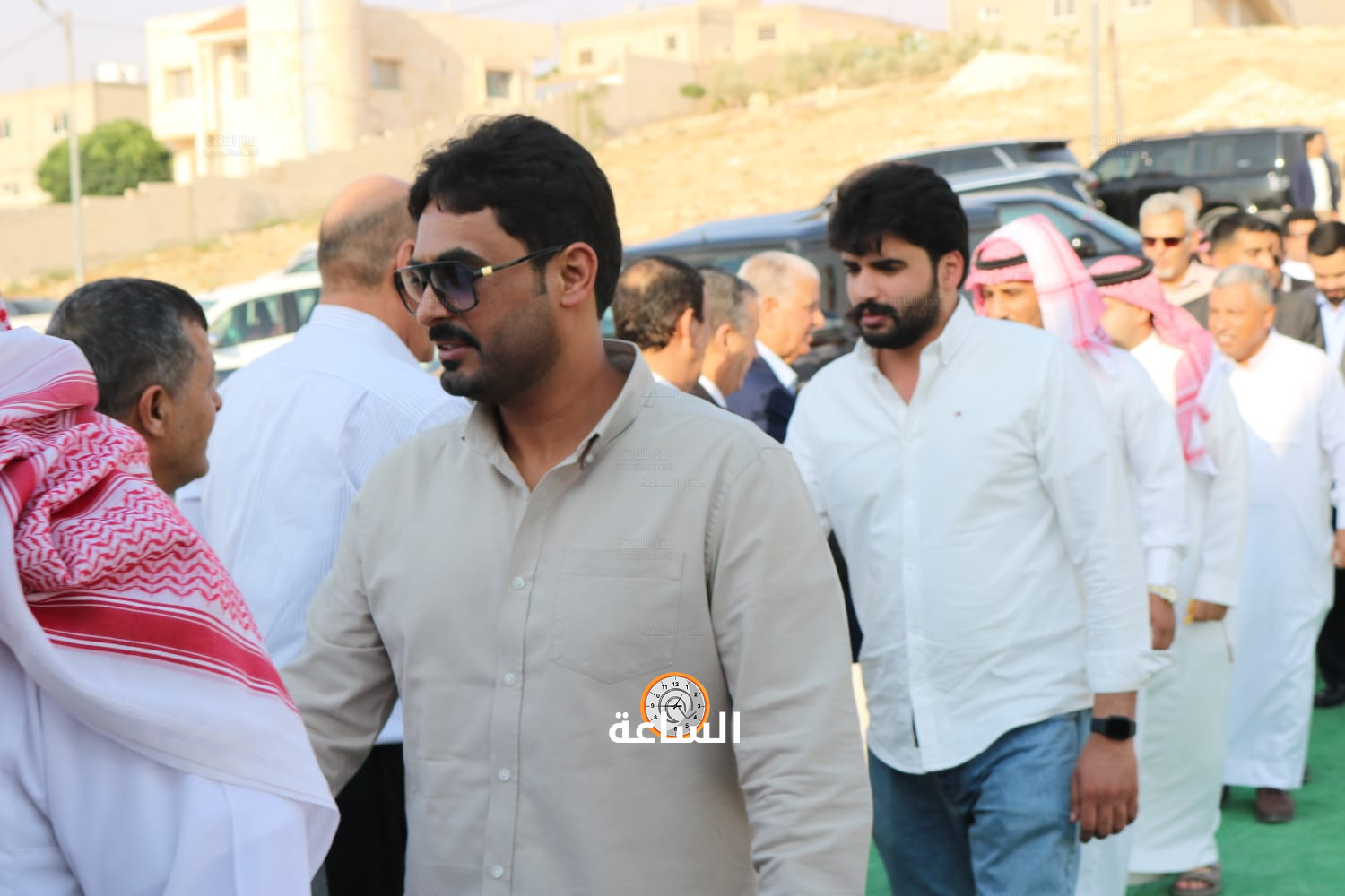 Madar Al-Saa Images 0.9645645426695053