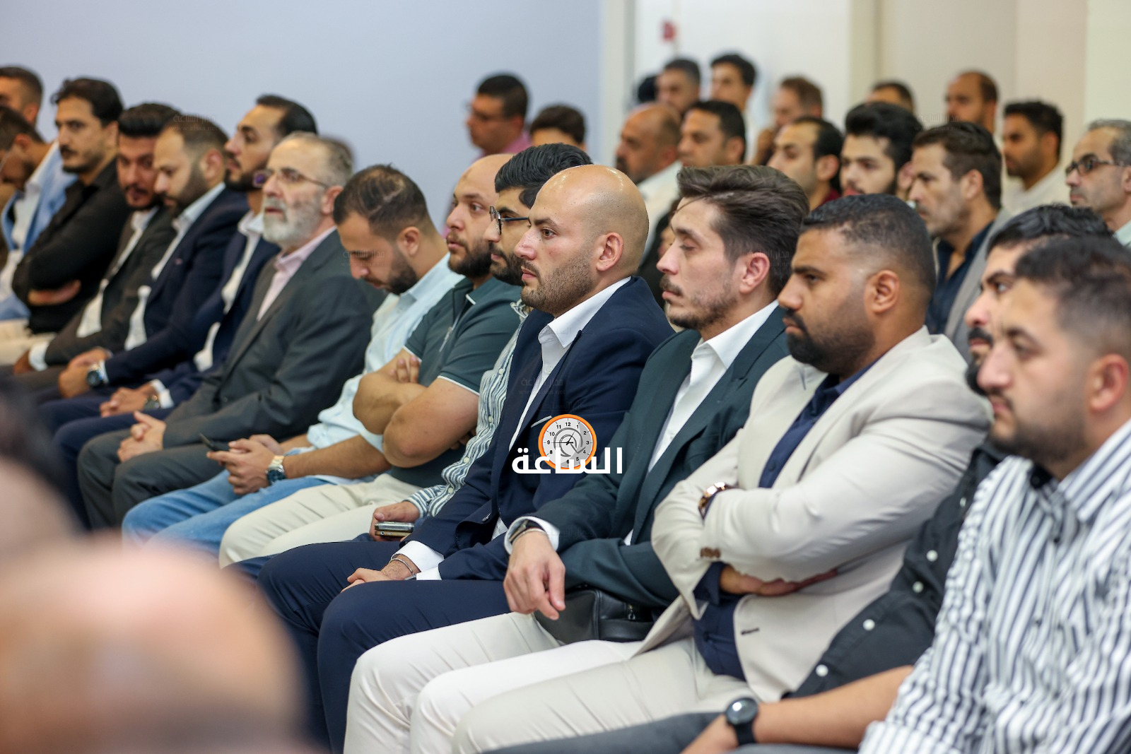 Madar Al-Saa Images 0.5695453281145783