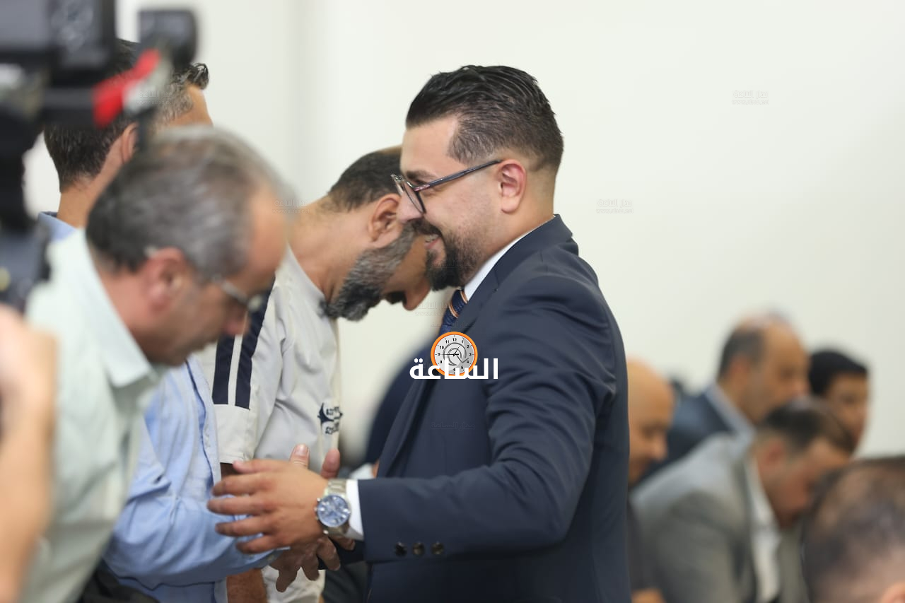 Madar Al-Saa Images 0.7061952063307575