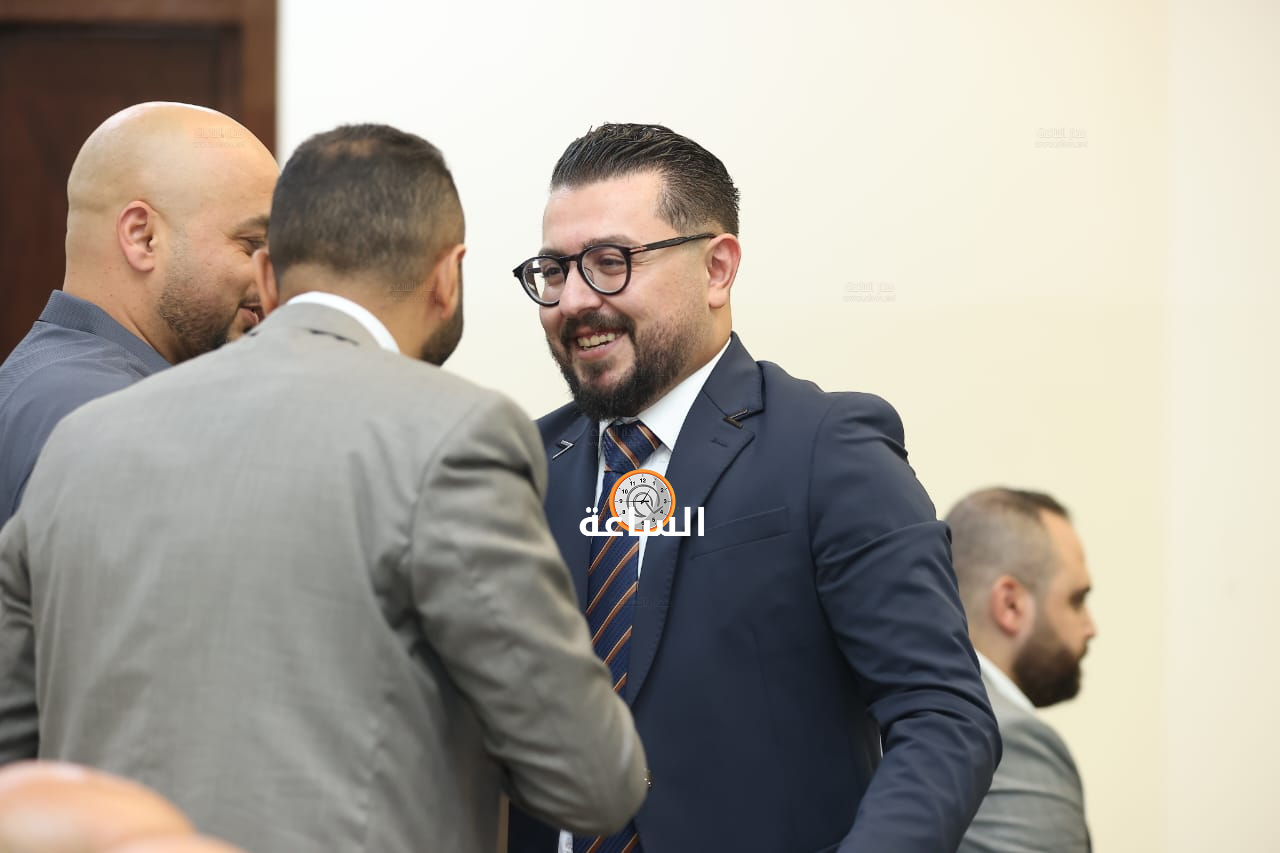 Madar Al-Saa Images 0.9572172908359906