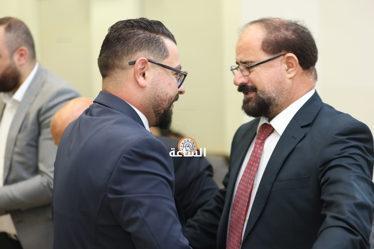 Madar Al-Saa Images 0.7868549384197501