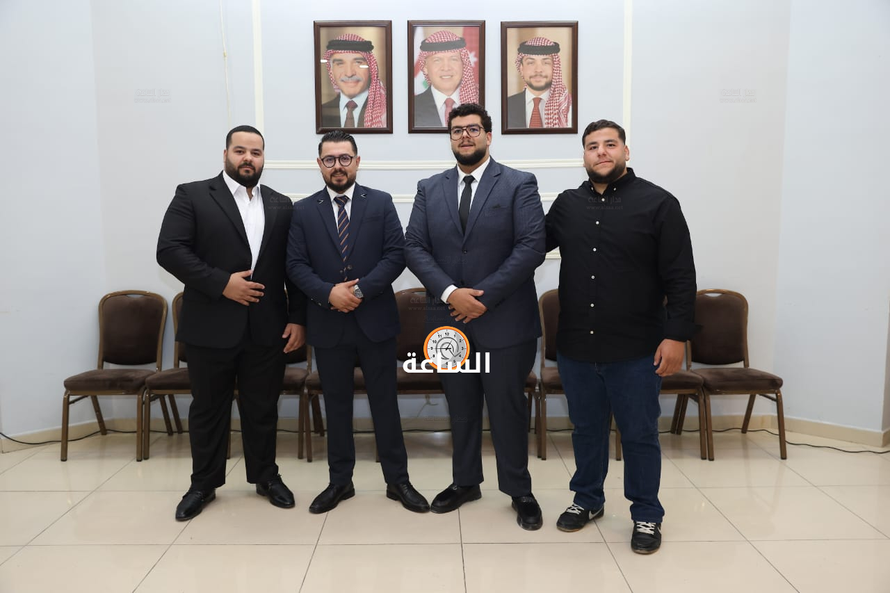 Madar Al-Saa Images 0.07044834172933123
