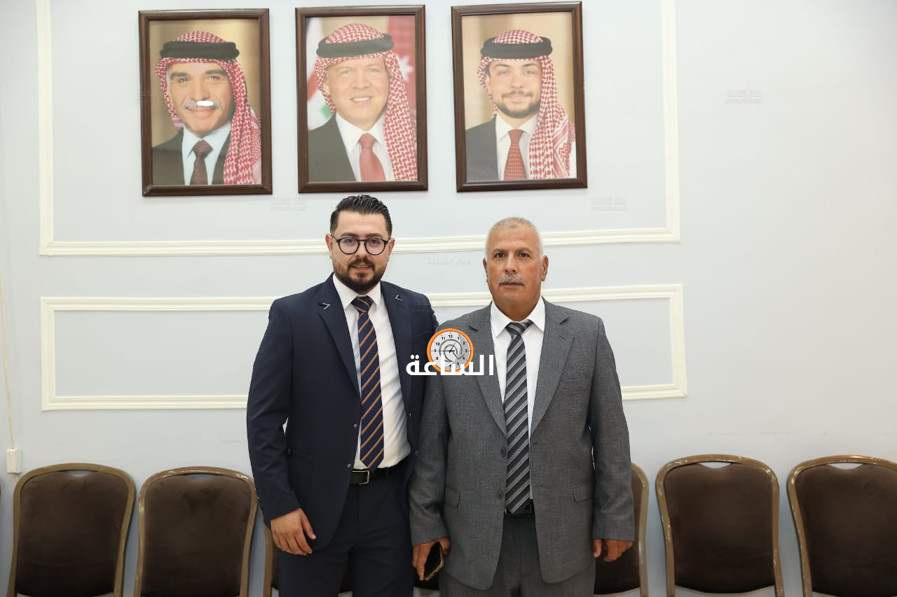 Madar Al-Saa Images 0.8348371700182877