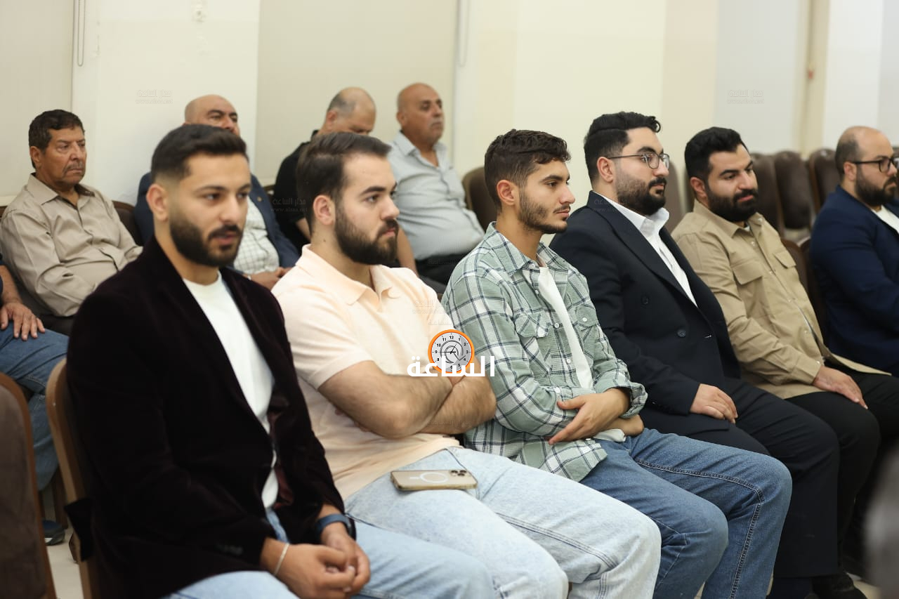 Madar Al-Saa Images 0.4895194328203293