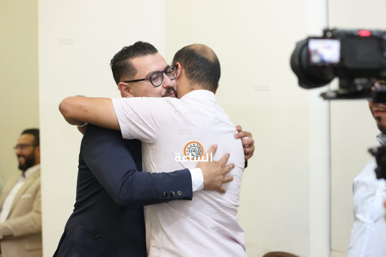 Madar Al-Saa Images 0.5721554748843054