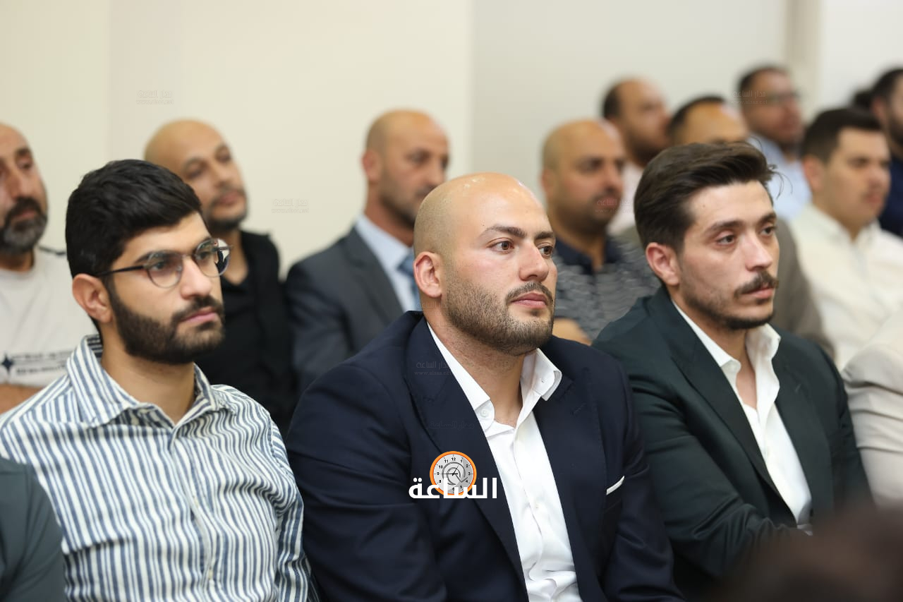 Madar Al-Saa Images 0.04512044159262674