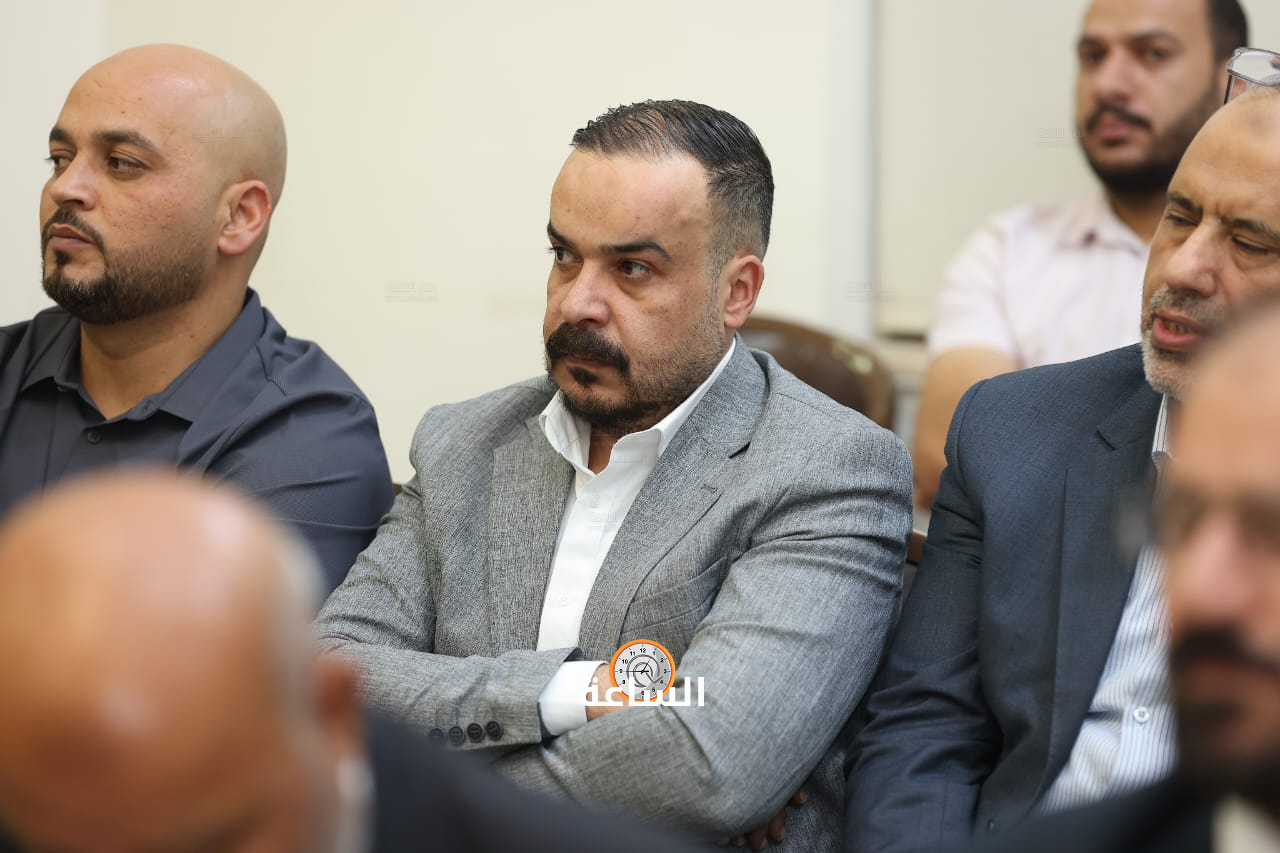 Madar Al-Saa Images 0.13088533863990204