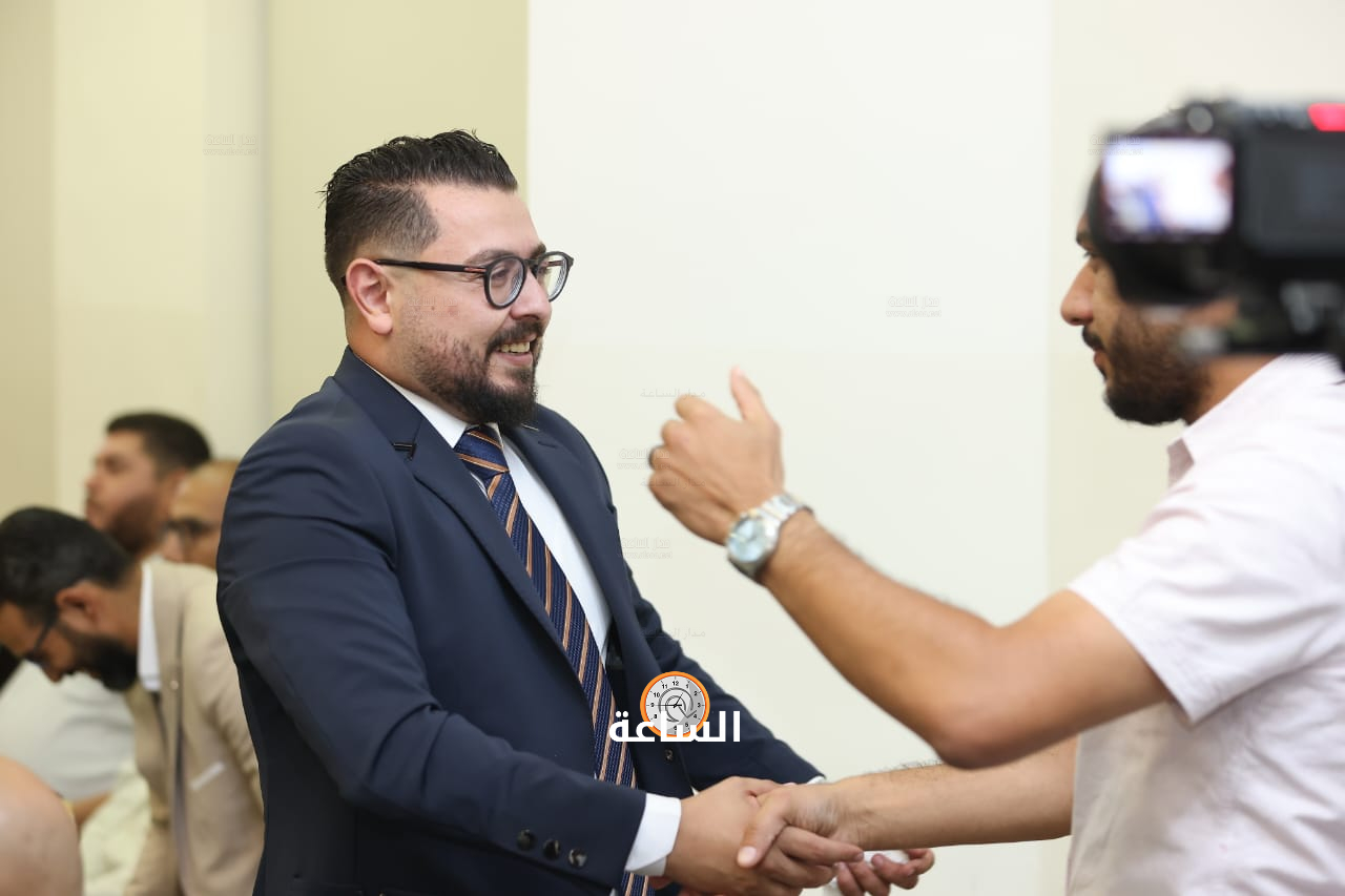 Madar Al-Saa Images 0.08386869271298969