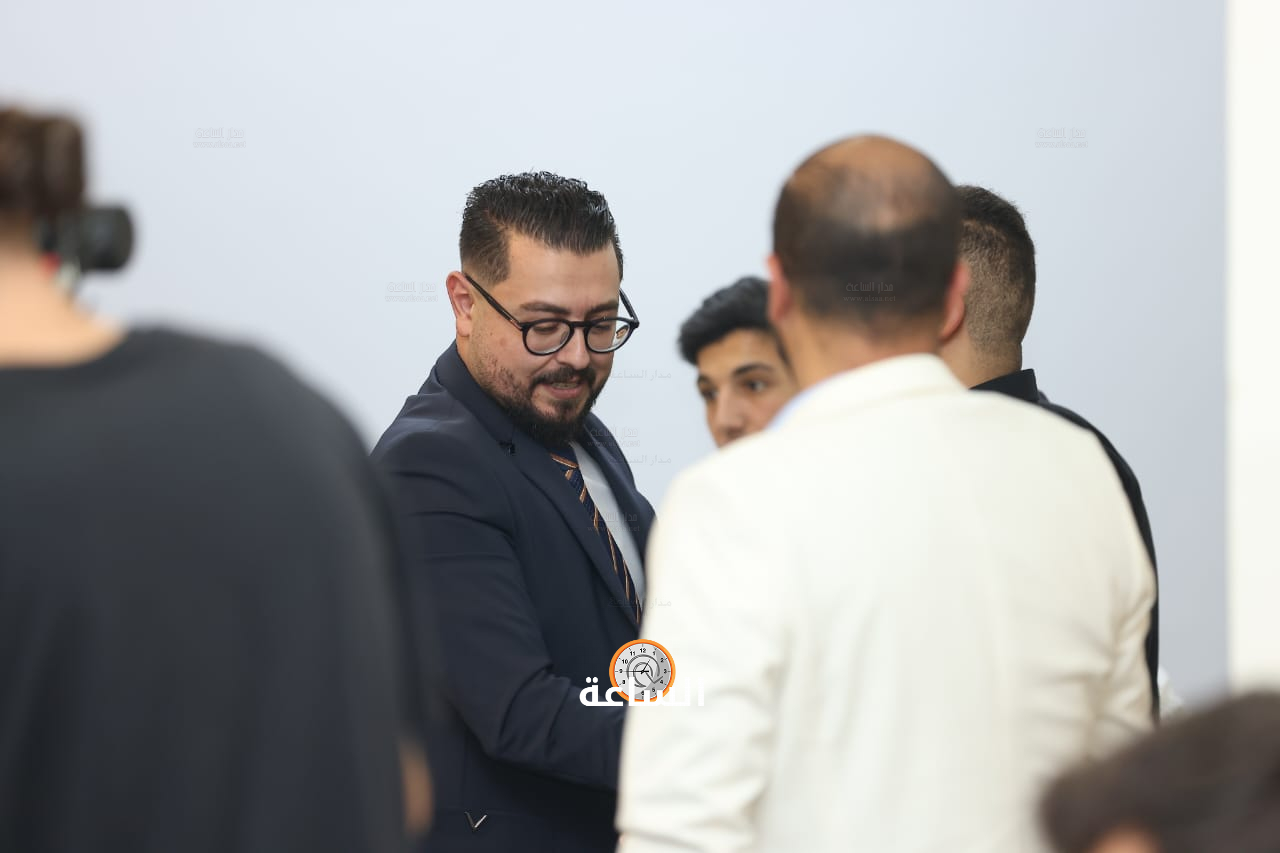Madar Al-Saa Images 0.8753510701611367