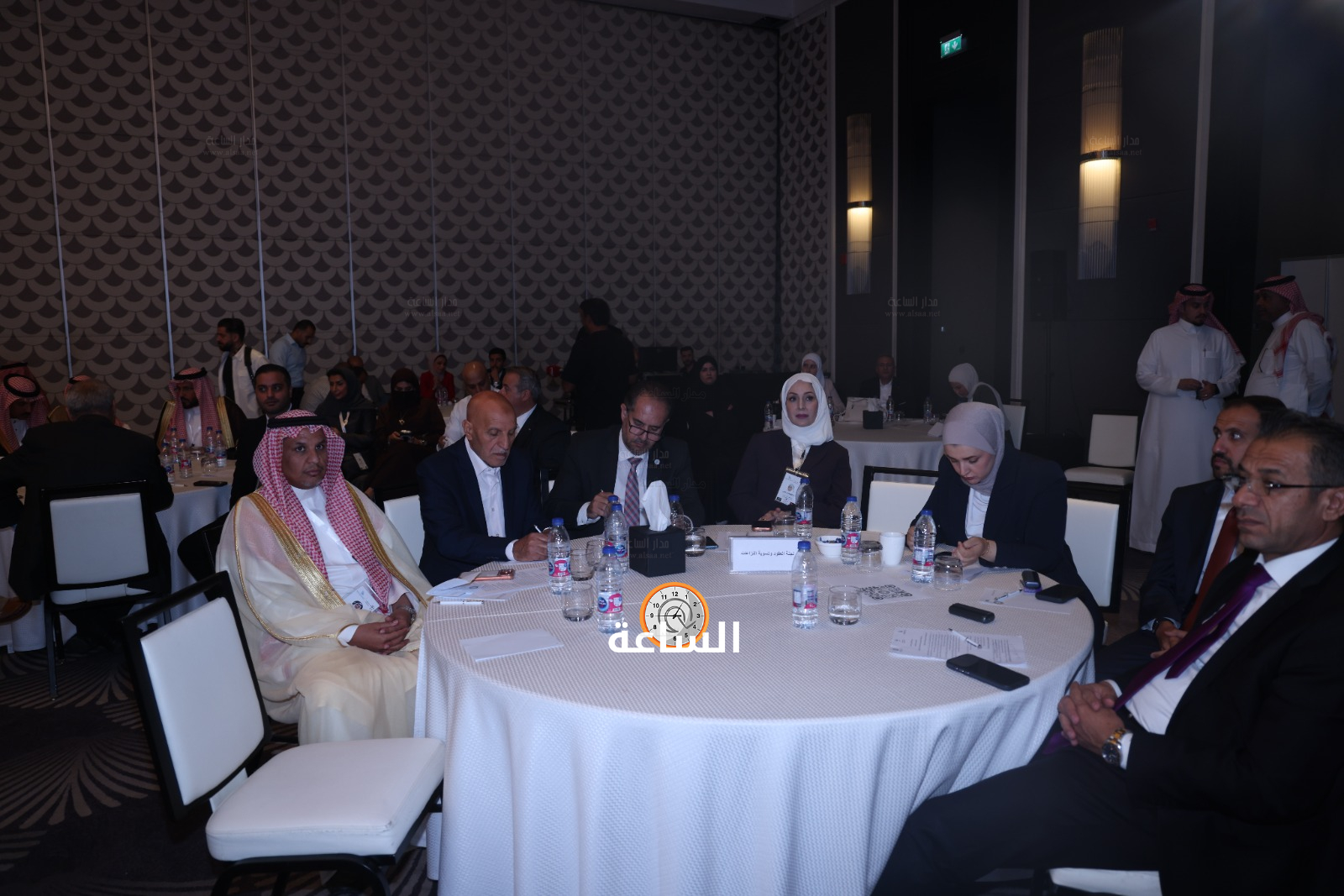 Madar Al-Saa Images 0.10158928091846431