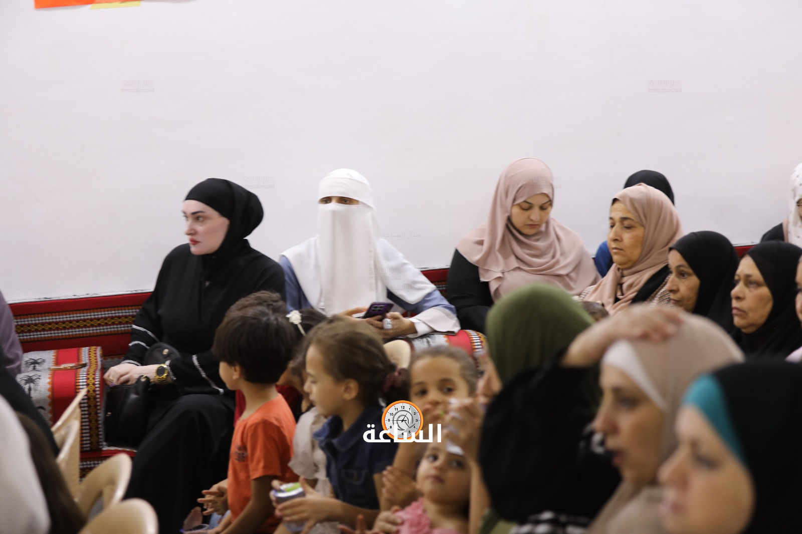 Madar Al-Saa Images 0.09612696008355581