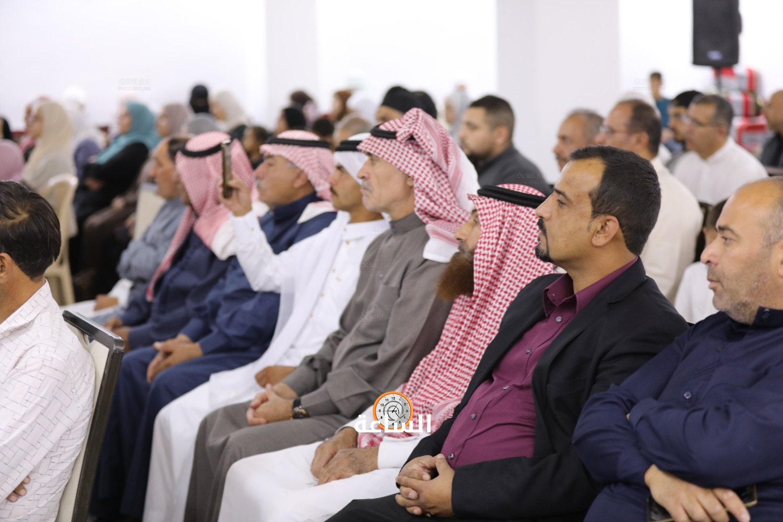 Madar Al-Saa Images 0.7777358082063565