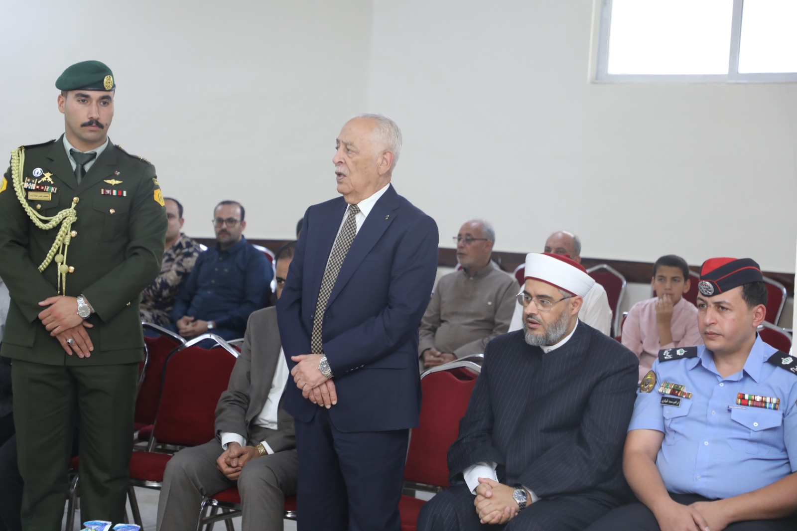 Madar Al-Saa Images 0.6669509539835274