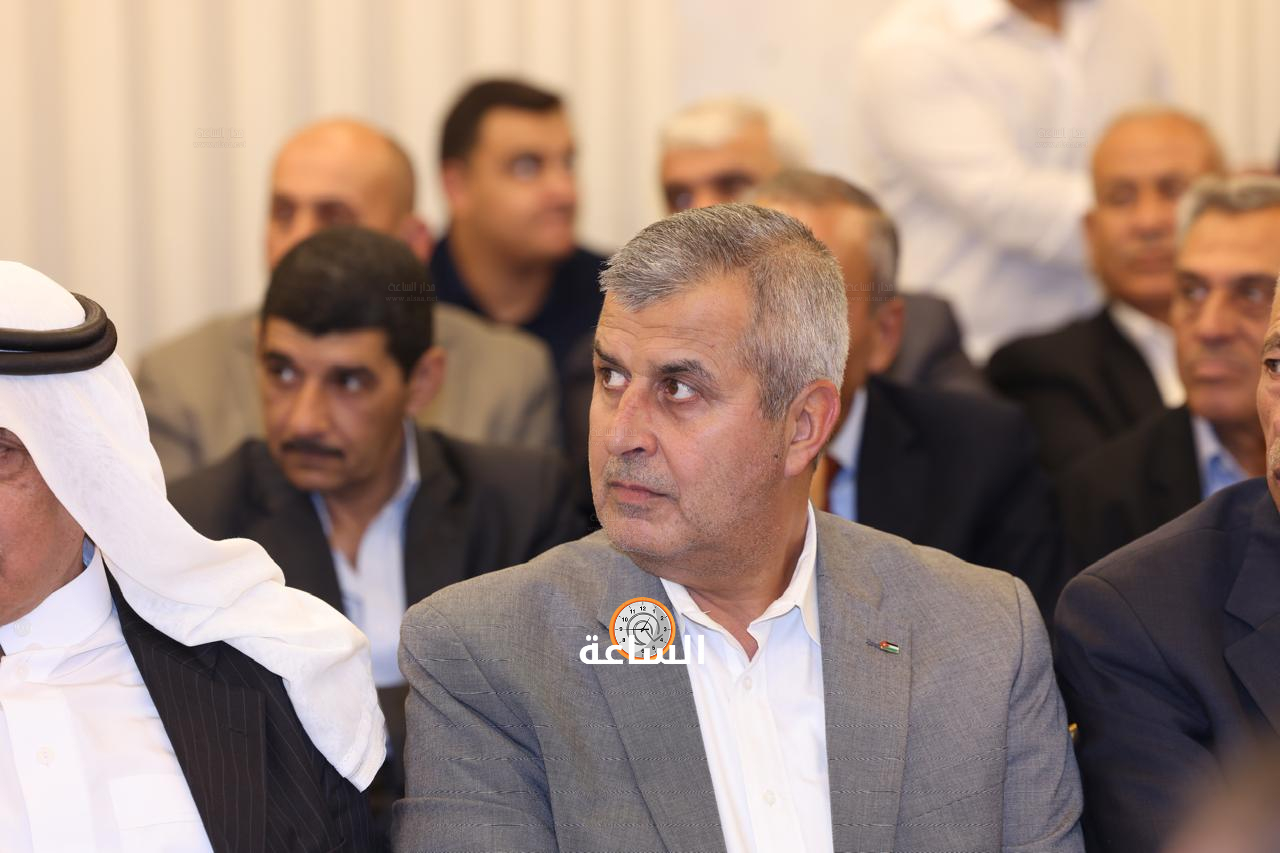 Madar Al-Saa Images 0.41880837053529407