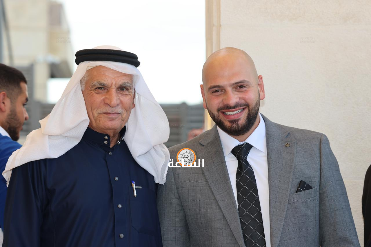 Madar Al-Saa Images 0.02258081097092457