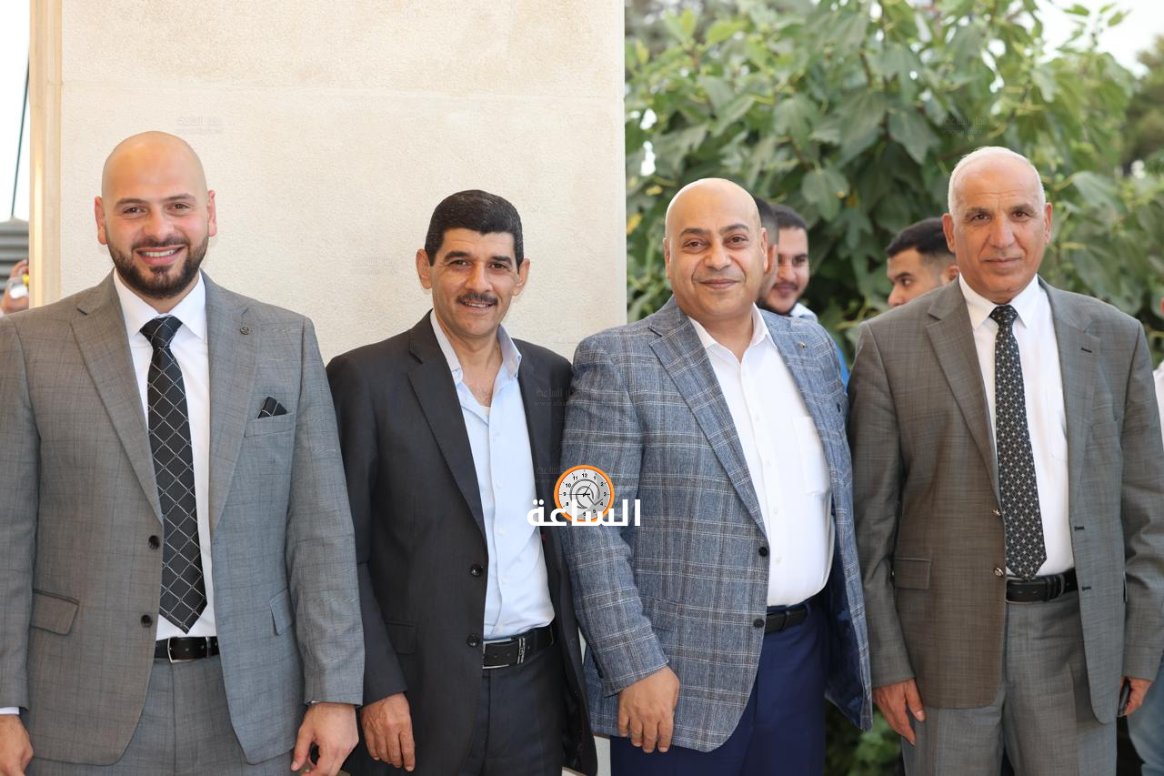 Madar Al-Saa Images 0.7967806891615186