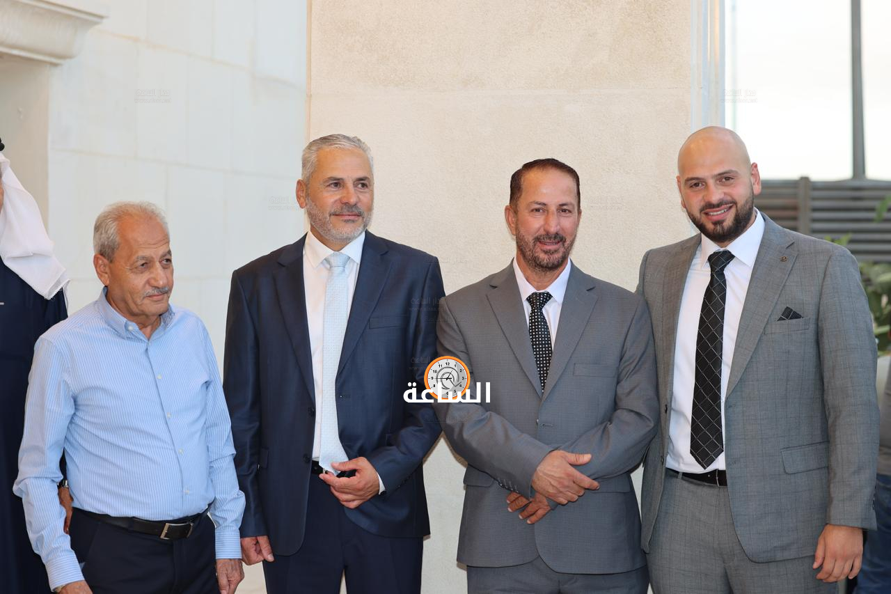 Madar Al-Saa Images 0.336156175116339