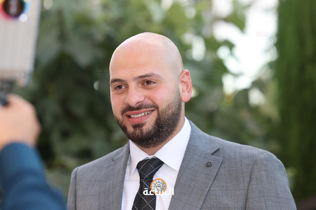 Madar Al-Saa Images 0.040204641175369926