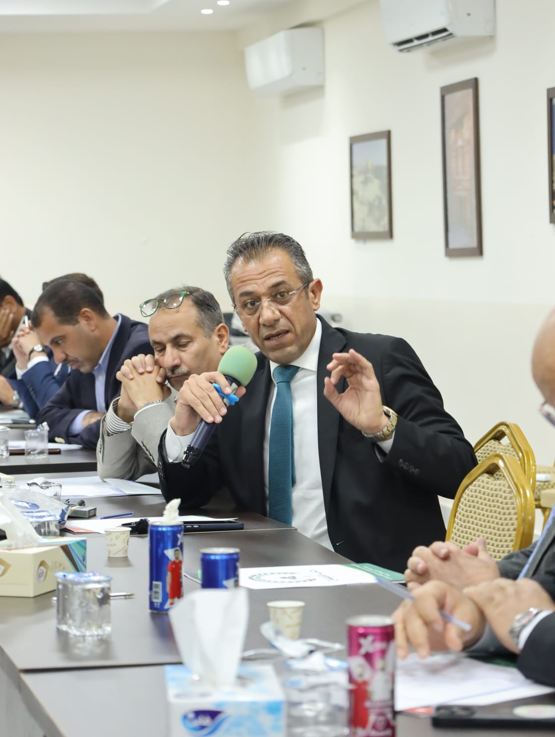 Madar Al-Saa Images 0.5102327063885075