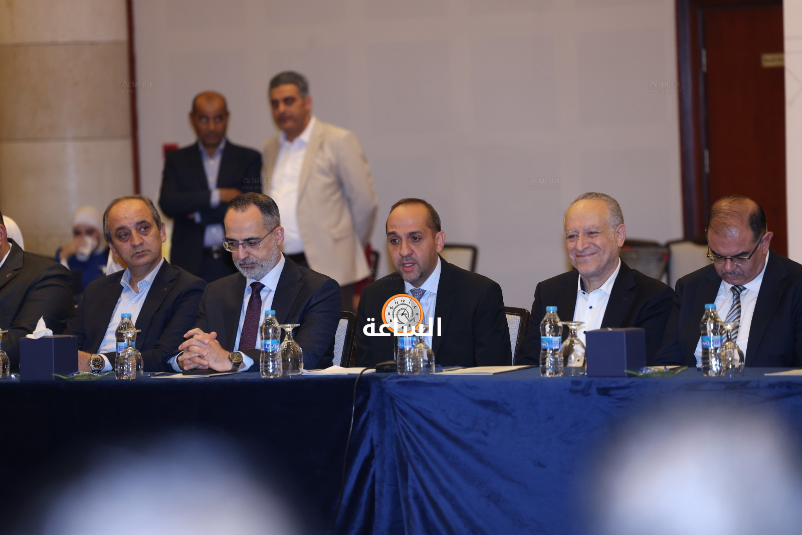 Madar Al-Saa Images 0.8567821020883626